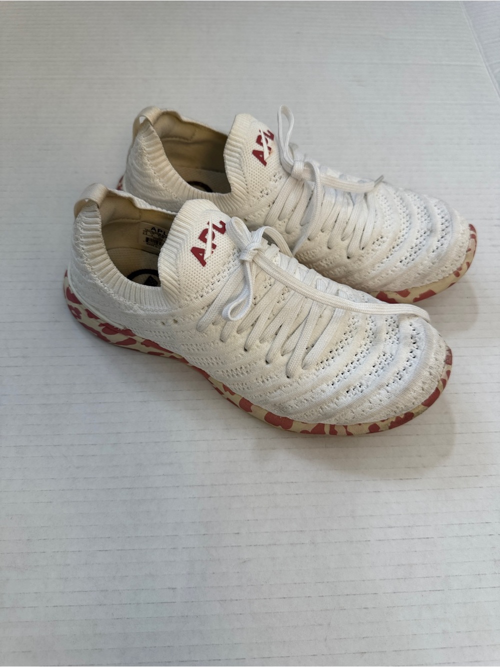 APL White Techloom Wave Leopard Running Sneakers Womens 5.5 Athletic Casual Shoe - Picture 11 of 11